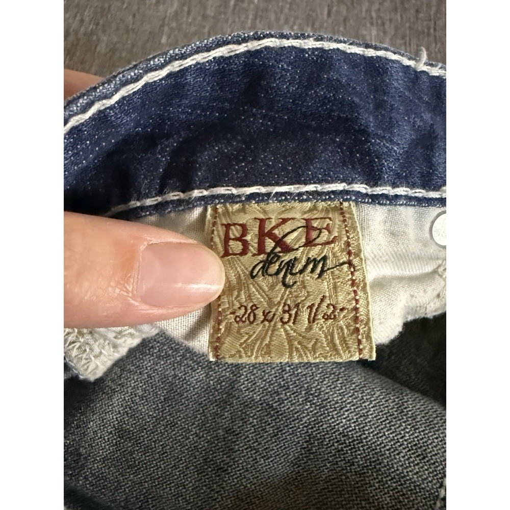 BKE Buckle Kate Stretch Distressed Bedazzled Pockets Low Rise Women Jeans Sz 28 - Picture 15 of 16